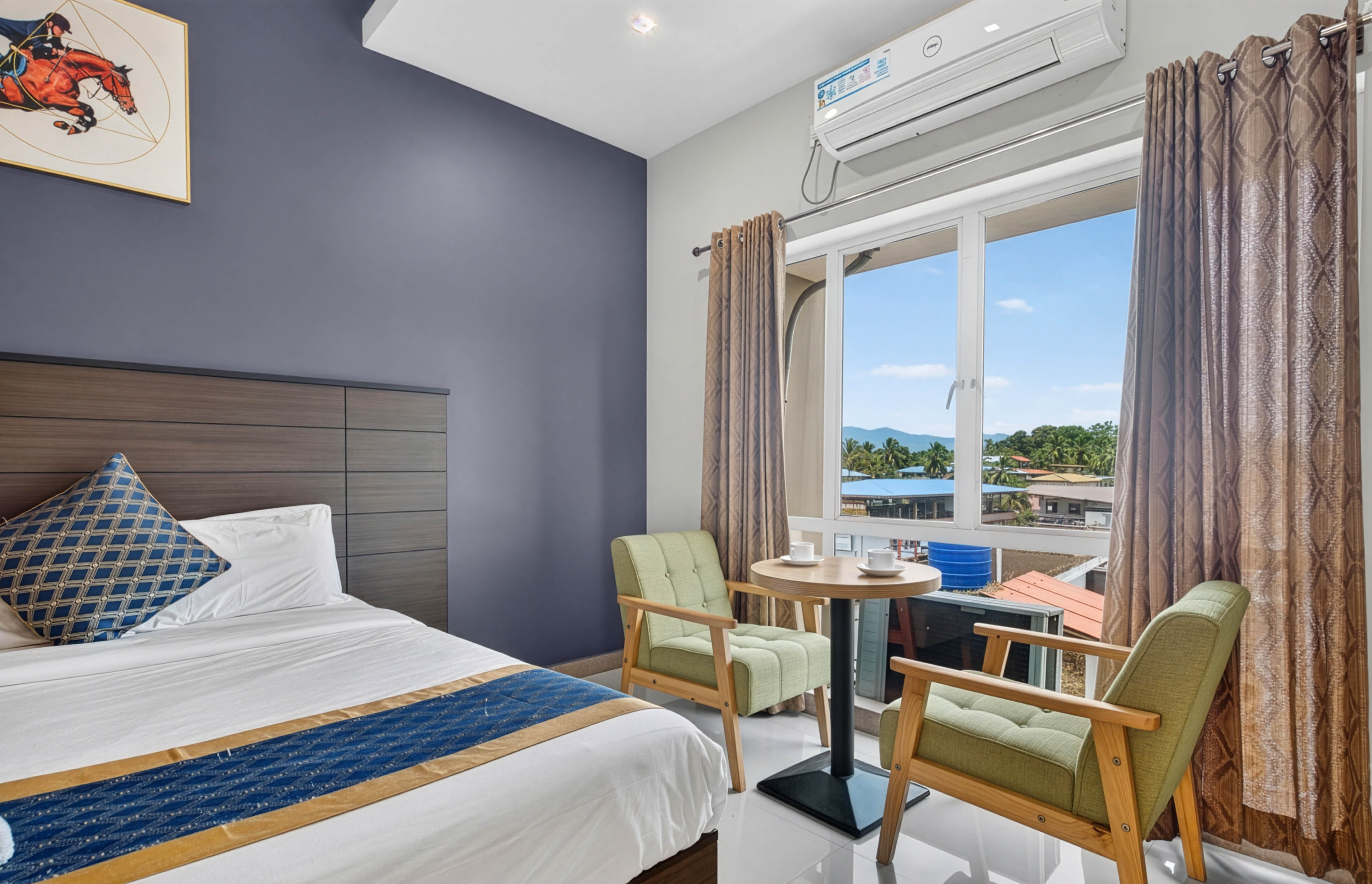 Standard Room – King Size Bed